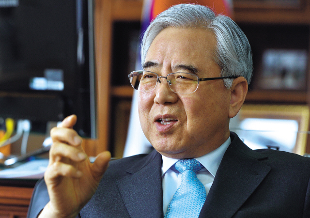 문용린(공무원/교수)
Moon Yong-lin, superintendent of the Seoul Metropolitan Office of Education. (Lee Sang-sub/The Korea Herald)