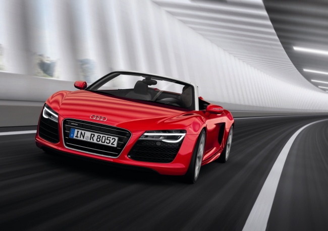 <Audi R8 V10 Spyder 1>