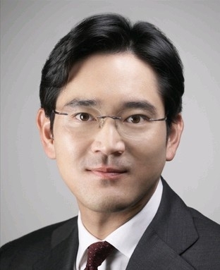 이재용(기업인/삼성전자부회장)
이재용 삼성전자 부회장이 오는 6일 중국에서 개막하는 보아오포럼에 참석, 신임 이사로 선임된다. 이는 이 부회장의 본격적인 국제무대 데뷔라는 점에서 주목된다.