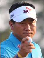 최경주(골퍼)
한국 남자골프의 간판스타 최경주(43ㆍSK텔레콤 사진)가 한국선수 최초로 아시아-태평양 골프 명예의 전당에 헌액됐다.