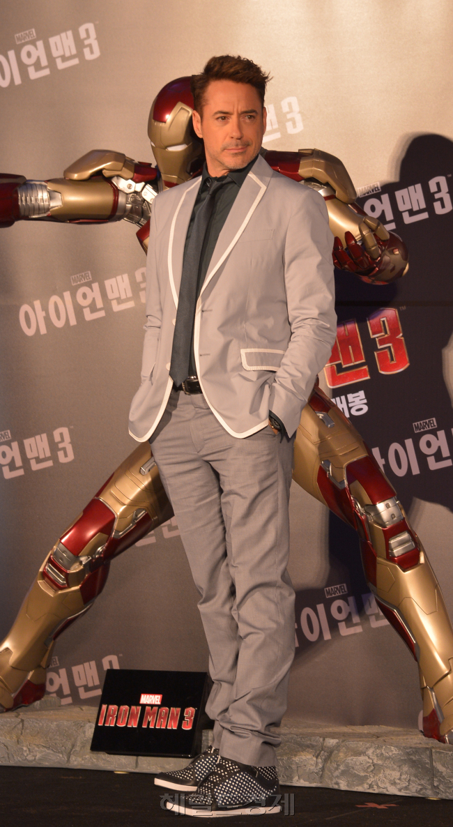 4일 오전 서울 영등포구 여의도 콘래드 서울 호텔에서 액션 SF 영화 '아이언맨3'(세인 블랙 감독) 주연배우 로버트 다우니 주니어 내한 기자회견이 열렸다. 윤병찬 기자/yoon4698@heraldcorp.com