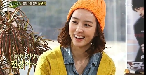 한혜진(탤런트/영화배우)
강우석 감독의 연인 나이차이 언급에 한혜진이 활짝 웃음을 지었다.