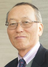 인경석(복지기관단체인/전기업인/경기복지재단대표이사)
경기복지재단(대표 인경석·사진)은 사회복지시설(기관)과 사회서비스 제공기관 종사자를 대상으로 ‘서번트리더십 팀원과정’을 개설한다고 9일 밝혔다.