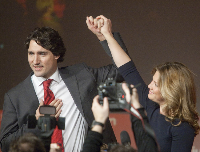 Parliament member Justin Trudeau celebrates winning on the first ballot in the race for leadership of the federal Liberal Party in Ottawa on Sunday.   UPI-Yonhap News