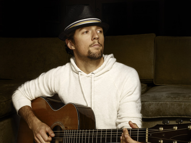 제이슨므라즈(JasonMraz/가수)
American acoustic-pop singer Jason Mraz, who is to perform live in Seoul for the sixth time on May 17 at the Jamsil Sports Complex.   Jason Mraz
