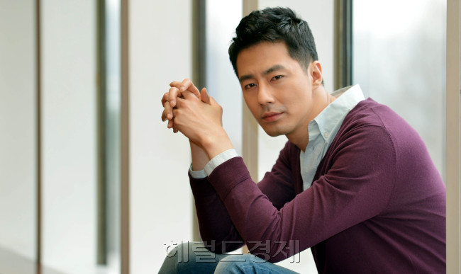 조인성(영화배우/탤런트)
드라마 ‘그 겨울’의 조인성이 라디오 나들이에 나선다.