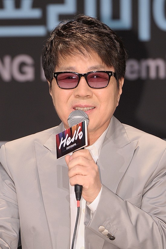 조용필(가수)
가수 조용필이 감각을 유지하는 비결로 “평소에도 연습을 많이한다”고 노하우를 전했다.
