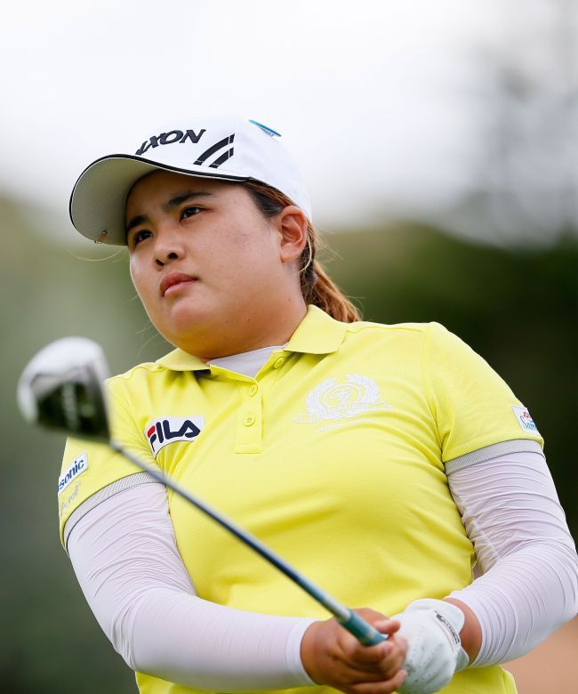 박인비(골퍼)
<YONHAP PHOTO-0825> KAPOLEI, HI - APRIL 19: Inbee Park of South Korea tees off the 18th hole during the third round of the LPGA LOTTE Championship Presented by J Golf at the Ko Olina Golf Club on April 19, 2013 in Kapolei, Hawaii. Kevin C. Cox/Getty Images/AFP== FOR NEWSPAPERS, INTERNET, TELCOS & TELEVISION USE ONLY ==../2013-04-20 12:59:23/ <저작권자 ⓒ 1980-2013 ㈜연합뉴스. 무단 전재 재배포 금지.>
World No. 1 Park In-bee   AFP-Yonhap News