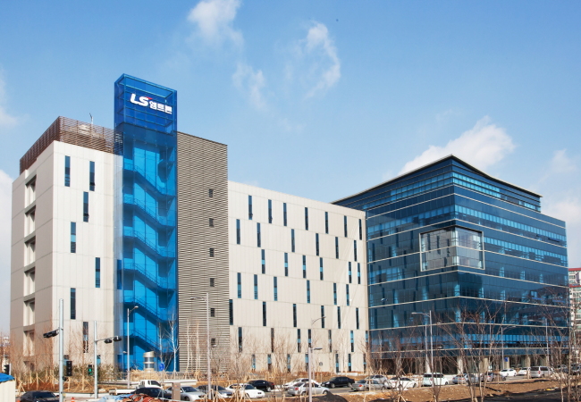 첨단산업의 메카이자 세계시장 공략 전초기지가 될 LS엠트론 하이테크센터 전경.