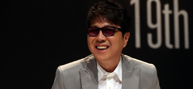 Cho Yong-pil at a press conference before his show case on April 23.   Yonhap