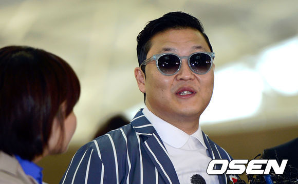 싸이(박재상/가수/음악PD)
국제가수 싸이가 신곡 ‘젠틀맨'의 빌보드 순위 하락 소식에 의연한 모습을 보였다.