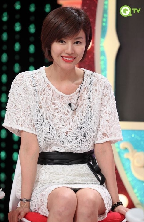 서유정(탤런트/영화배우)
배우 서유정이 축구선수와 연애한 사실을 털어놓았다.