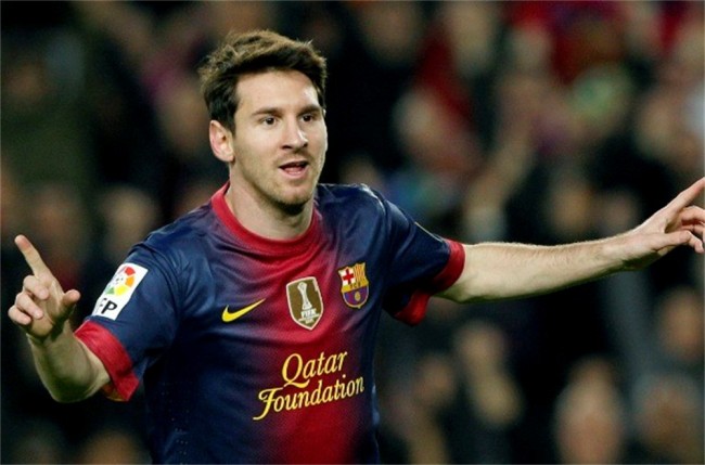 리오넬메시(LionelMessi/축구선수/FC바르셀로나)
FC 바르셀로나의 메시는 6일(한국시간) 스페인 바르셀로나의 캄프 누에서 열린 레알 베티스전에서 후반에 투입되고도 2골을 몰아쳐 4-2 승리를 이끌었다. 메시는 올 시즌 44골을 기록해 레알마드리드의 크리스티아누 호날두(33골)를 11골차로 여유있게 앞서며 득점왕을 사실상 예약했다.