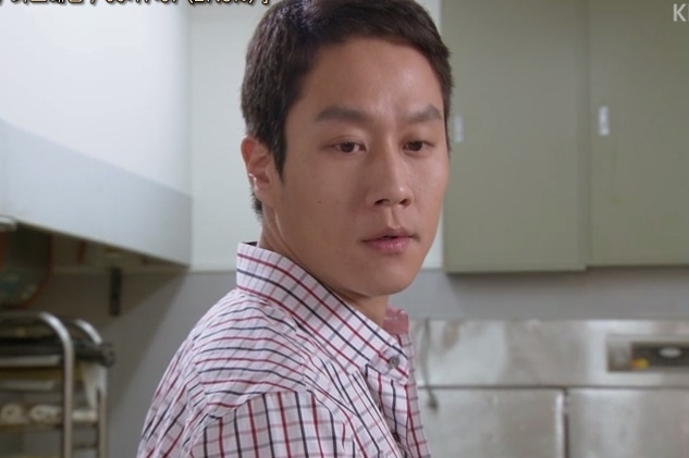 정우(김정국/영화배우/탤런트)
최고다 이순신(KBS2)’의 정우와 손태영의 러브라인에 청신호가 켜졌다.