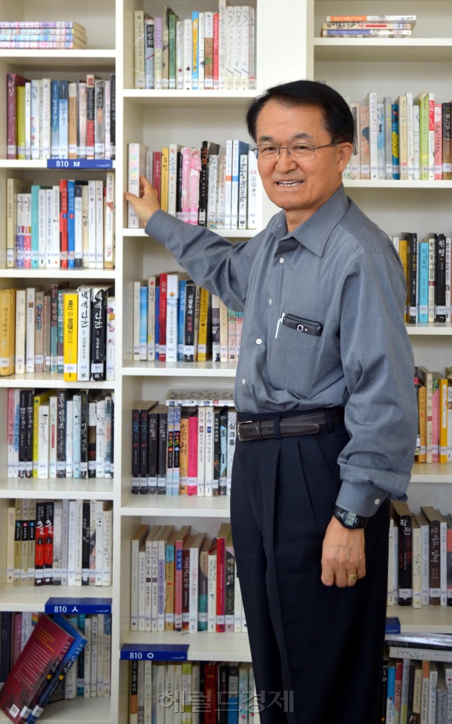 김의신 박사<br />김명섭 기자 msiron@heraldcorp.com
김의신 박사
김명섭 기자 msiron@heraldcorp.com
김의신 박사
김명섭 기자 msiron@heraldcorp.com