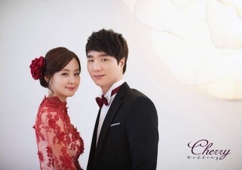 최성빈(가수/F&F)
가수 최성빈(38)이 미모의 9살 연하 무용가와 결혼식을 올린다.