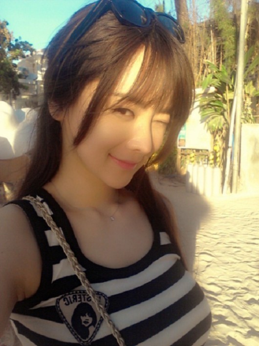 임지혜(모델/레이싱모델/EXRTeam106)
레이싱 모델 임지혜(25)가 국내 최장수 아이돌 그룹 신화의 컴백에 환호했다.