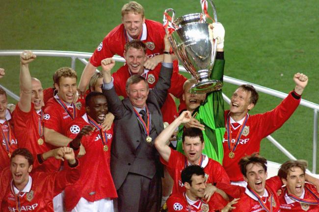 알렉스퍼거슨(AlexFerguson/축구감독/전축구선수/맨체스터유나이티드FC)
26년 간 자리를 지켜오던 알렉스 퍼거슨 감독의 사임 소식이 전해지자 미국 뉴욕증시에 상장된 맨체스터 유나이티드(맨유)의 주가가 장중 5% 이상 급락했다.