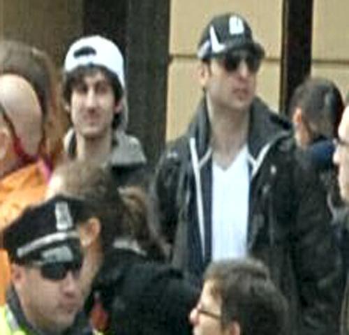 Boston Marathon bombing suspect Dzhokhar Jahar Tsarnaev (left) and his brother(right).(Yonhap News)