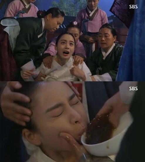 김태희(탤런트/영화배우)
드라마 ‘장옥정, 사랑에 살다’에서 김선경이 김태희에게 불임약을 강제로 먹였다.