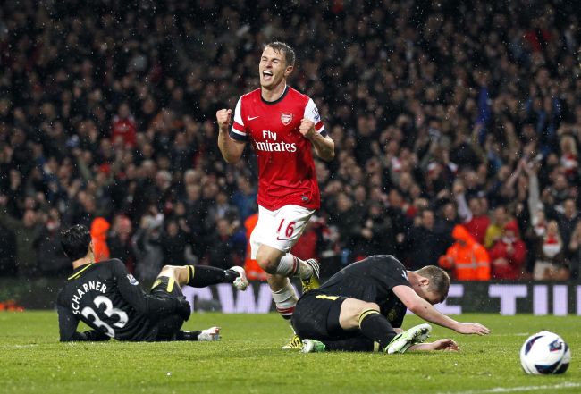 Arsenal midfielder Aaron Ramsey celebrates his goal on Tuesday.
AFP-Yonhap News