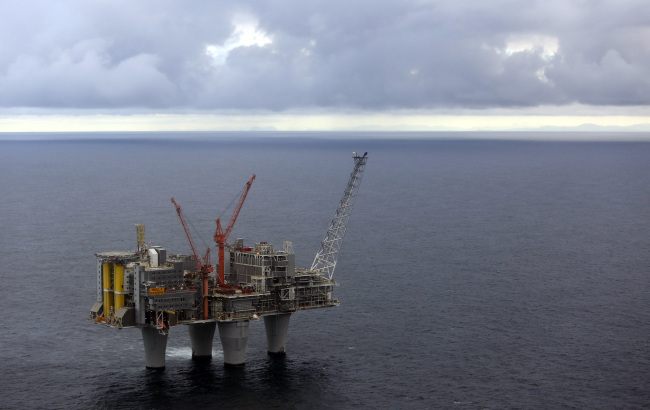 The Troll A offshore gas platform, operated by Statoil ASA, stands in the North Sea near Bergen, Norway.   Bloomberg