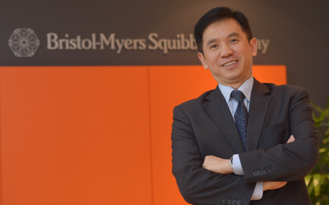 조던터 한국BMS제약 사장<br />김명섭 기자 msiron@heraldcorp.com
Jordan Ter, the new head of BMS Pharmaceutical Korea.   Kim Myung-sub/The Korea Herald
Jordan Ter, the new head of BMS Pharmaceutical Korea.   Kim Myung-sub/The Korea Herald