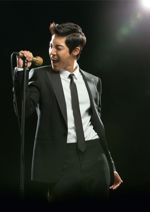 김현중(가수/탤런트/SS501)
한류스타 김현중이 중국 쓰촨(四川)성 야안(雅安)시 지진 피해자를 위해 1억원을 쾌척했다.