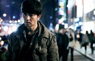 배수빈(윤태욱/탤런트/영화배우)
배우 배수빈(38)이 8세 연하의 여자친구와 백년가약을 맺는다.