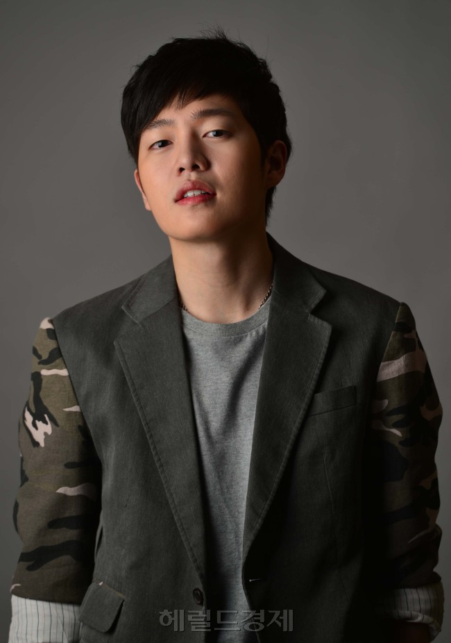 뮤지컬배우 손승원.<br />이상섭 기자. babtong@heraldcorp.com 2013.05.16
뮤지컬배우 손승원.
이상섭 기자. babtong@heraldcorp.com 2013.05.16
뮤지컬배우 손승원.
이상섭 기자. babtong@heraldcorp.com 2013.05.16