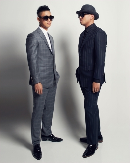 개리(좌부터/강희건/가수/리쌍),길(길성준/가수/리쌍)
힙합그룹 리쌍의 개리가 21일 불거진 ‘갑의 횡포’ 논란에 “정신적 충격이 너무 크다”며 격한 반응을 보였다.