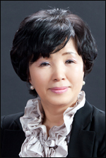 윤명희(국회의원/기업인/농림축산식품해양수산위원회위원/지방재정특별위원회위원)
프랑스는 와인, 영국은 위스키, 일본은 사케다. 한 나라를 대표하는 이들 술은 이제 그 나라의 음식문화 그리고 전통을 대표하는 브랜드로 통용된다.