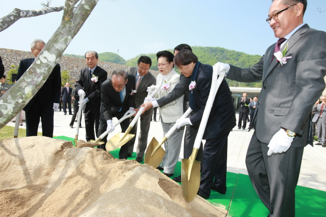이인희(기업인/한솔고문)
