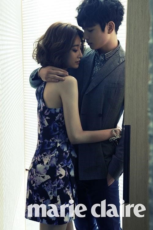 고준희(좌부터/김은주/탤런트/영화배우),정진운(가수/2AM)
최근 패션잡지 ‘마리끌레르’는 MBC ‘우리결혼했어요 시즌4’에 출연 중인 고준희와 정진운의 커플 화보를 공개했다.
