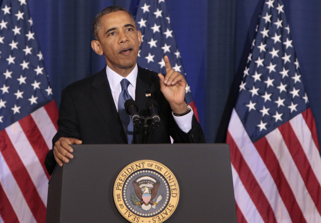 버락오바마(BarackObama/정치인/미국대통령)
<YONHAP PHOTO-0198> (130523) -- WASHINGTON D.C., May 23, 2013 (Xinhua) -- U.S. President Barack Obama deliveries a speech at the National Defence University in Washington D.C. on May 23, 2013. Obama on Thursday sought to redefine his administration's counterterrorism policies, announcing new guidelines codifying controversial drone strikes against militant targets, while renewing his pledge to close the Guantanamo Bay military detention facility. (Xinhua/Fang Zhe)/2013-05-24 08:28:47/ <저작권자 ⓒ 1980-2013 ㈜연합뉴스. 무단 전재 재배포 금지.>
U.S. President Barack Obama deliveries a speech at the National Defense University in Washington, D.C., Thursday.   Xinhua-Yonhap News