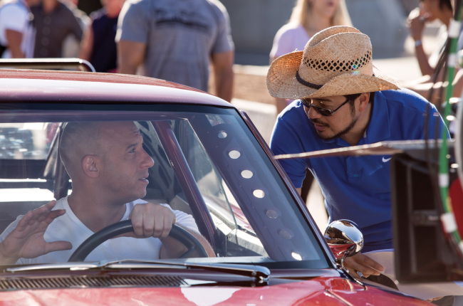 더락(TheRock/영화배우/프로레슬링선수)
The idea came screeching into director Justin Lin’s fuel-injected imagination in 2009: a fiery escape scene featuring a muscle car that crashes out of an airplane during takeoff.