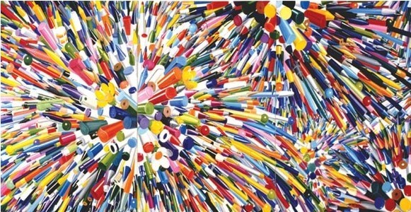 홍경택의 ‘Pen 1’은 작가가 1995~1998년에 그린 ‘Pen’ 시리즈 중 하나. 캔버스 3폭을 이어붙여(259×581㎝), 볼펜과 연필을 터질 듯 배치한 그림은 파워풀한 매력을 선사한다. 지극히 평범한 소재로 누구나 공감할 수 있는 시각적 충만감을 전해주는 그림이다. 이 작품은 지난 2007년 5월, 홍콩 크리스티 경매에서 추정가의 10배가 넘는 648만홍콩달러(7억7760만원)에 판매되며 기염을 토했다. 단박에 홍콩 크리스티 한국작품 중 최고가를 경신했다.