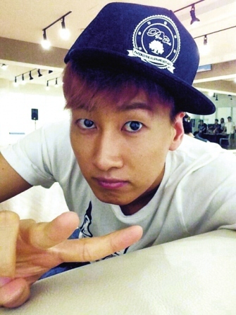 은혁(이혁재/가수/슈퍼주니어)
K-pop singer-actor IU’s agency has asked the police to investigate rumors that she is to marry Super Junior idol star Eunhyuk.