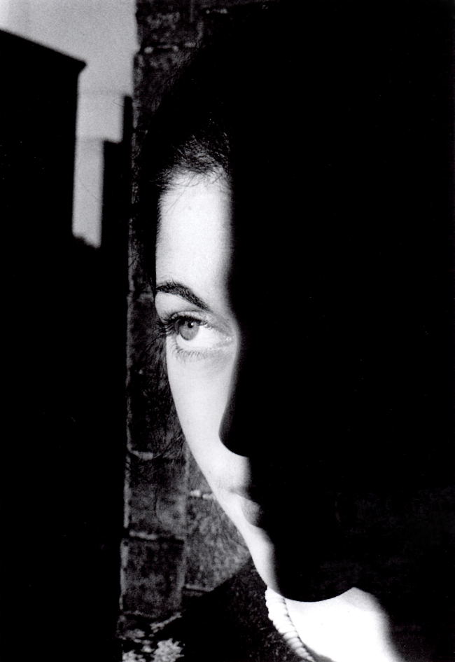 “Christine,” 1974 by Ralph Gibson.   KIPS Gallery Seoul Photography