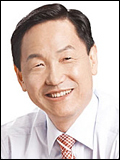 김상곤(교육공무원/전교수/경기도교육청교육감)
경기도교육청(교육감 김상곤·사진)은 31일 오후, 수원외국어고등학교(교장 강희붕)에서 ‘2013학년도 영어독서교육으뜸학교 담당자 워크숍’을 갖는다고 30일 밝혔다.