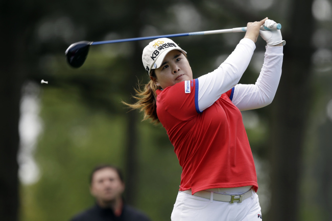 박인비(골퍼/KB금융그룹)
<YONHAP PHOTO-0101> Inbee Park, of Korea, watches her tee shot on the 11th hole during the second round of the Kingsmill Championship LPGA golf tournament in Williamsburg, Va., Friday, May 3, 2013. (AP Photo/Steve Helber)/2013-05-04 05:43:06/ <저작권자 ⓒ 1980-2013 ㈜연합뉴스. 무단 전재 재배포 금지.>
World No. 1 Park In-bee   AP-Yonhap News
World No. 1 Park In-bee   AP-Yonhap News