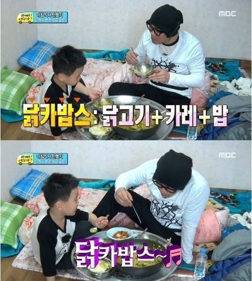 윤후(좌부터/윤민수아들),윤민수(가수/음악PD/바이브)
윤민수 윤후 부자가 일명 ‘닭카밥스’를 맛본 뒤 즉석에서 노래를 만들어 불러 눈길을 끌었다.