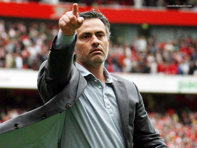 조세무링요(JoseMourinho/축구감독/레알마드리드)
레알 마드리드의 무리뉴 감독이 잉글랜드 프리미어리그 첼시FC 사령탑으로 6년 만에 복귀했다.