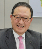 윤영두(기업인/아시아나항공사장)
아시아나항공이 글로벌 사회공헌의 일환으로 한국국제협력단(KOICA)과 함께 중국 창사(長沙)시에 ‘아름다운 교실’을 후원했다고 4일 밝혔다.