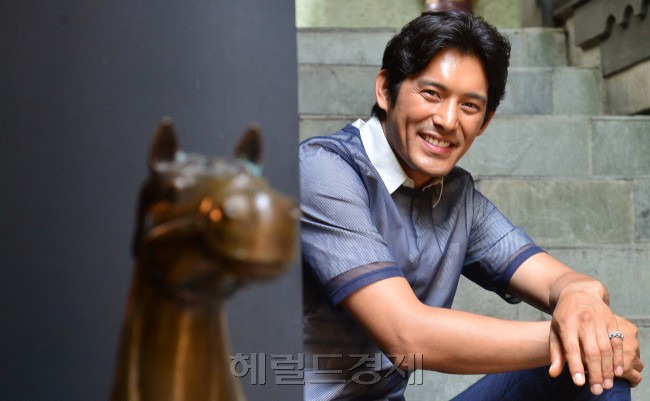 오지호 인터뷰.<br />이상섭 기자. babtong@heraldcorp.com 2013.06.04
오지호 인터뷰.
이상섭 기자. babtong@heraldcorp.com 2013.06.04