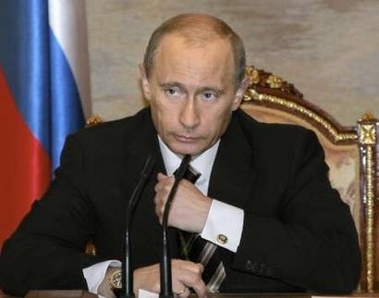 블라디미르푸틴(VladimirPutin/정치인/러시아대통령)
부인 류드밀라 여사와의 이혼 결정을 전력 발표한 블라디미르 푸틴 러시아 대통령이 이혼 절차가 끝난 후 곧 재혼할 것이란 소문은 사실이 아니라고 대통령 공보실이 7일(현지시간) 밝혔다.