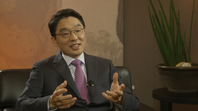 구자명(기업인/LSNikko동제련대표이사회장)
국내 최대 비철금속기업인 LS-니꼬동제련의 구자명<사진> 회장이 한국인 최초로 ‘올해의 구리인(The Copper Man of the Year)’으로 선정됐다.