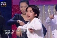 송인화(영화배우/탤런트)
지난 4월 KBS 28기 공채 개그우먼으로 선발된 송인화는 지난 9일 방송된 KBS 예능프로그램 ‘개그콘서트’ 700회 특집에서 정식 데뷔 무대를 가졌다.