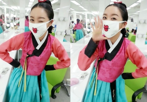 지유(탤런트)
지난 12일 방송된 ‘짝’에 출연한 ‘여자 2호’인 배우 지유에 누리꾼들의 관심이 뜨겁다.