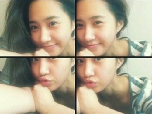 유리(권유리/가수/탤런트/소녀시대)
유리는 16일 자신의 인스타그램에 ‘해브 어 나이스 데이(Hv a nice day)’라는 글과 함께 사진을 게재했다. 공개된 사진 속 유리는 책상에 엎드린 자세로, 잡티없는 무결점 피부를 자랑하고 있다. 특히 자연스럽게 흘러내리는 머리와 민낯임에도 굴욕없는 미모가 눈길을 끈다.
